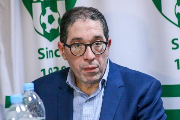 اعتداء غامض يستهدف رئيس النادي القنيطري حكيم دومو وتهديد مباشر بعبارة "نوبتك جاية"