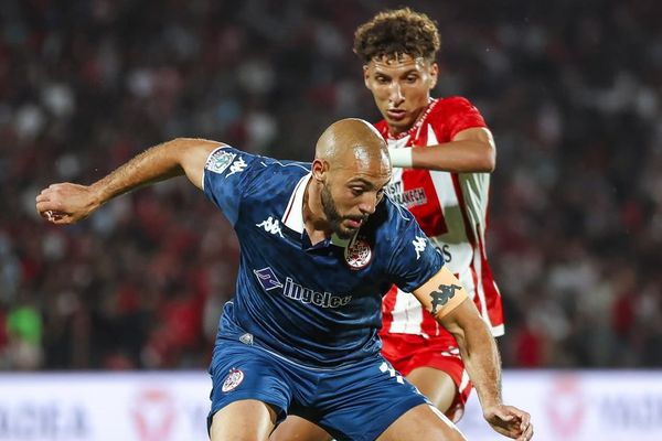الوداد يحتج على إلغاء هدفه امام الكوكب ويطالب بفتح تحقيق عاجل في قرارات "VAR"