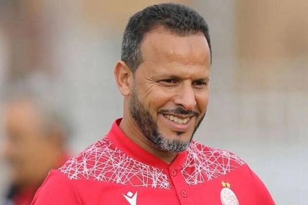 بنشريفة يقود الوداد خلفاً لكارتيرون وطاقم تقني جديد ينطلق اليوم