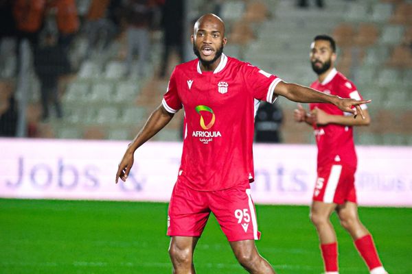 حسنية أكادير يعلن انفصاله عن اللاعب ديمي جوزي فريد بالتراضي لأسباب شخصية