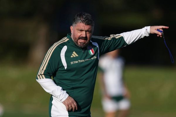 غاتوزو يودع المنتخب الإيطالي بعد فشله في التأهل للمونديال: "شرف لي أن دربت الآزوري وشكرًا لكل الإيطاليين"
