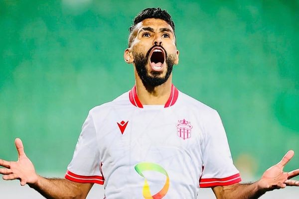 اللجنة المركزية للتأديب توقف محمد أوناجم 5 مباريات وغرامة 30 ألف درهم بعد طرده خلال مواجهة أكادير والجديدة